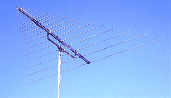 CLP-5130-1N VHF/UHF Antena Log-Periodica 50-1300MHz