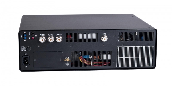 BLA-600 Amplificador Solid State 1,8-54MHz, 500W  RM Italy *OFERTA*