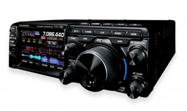 FT-710 FIELD - Yaesu Transceptor fixo HF/50 MHz  *OFERTA*