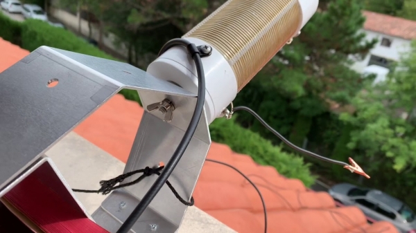 MFJ-1622 Antena 40 a 2 m para apartamento