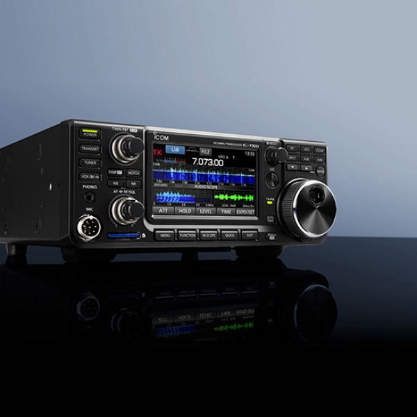 IC-7300 Transceptor Fixo HF/50MHz ICOM *OFERTA*