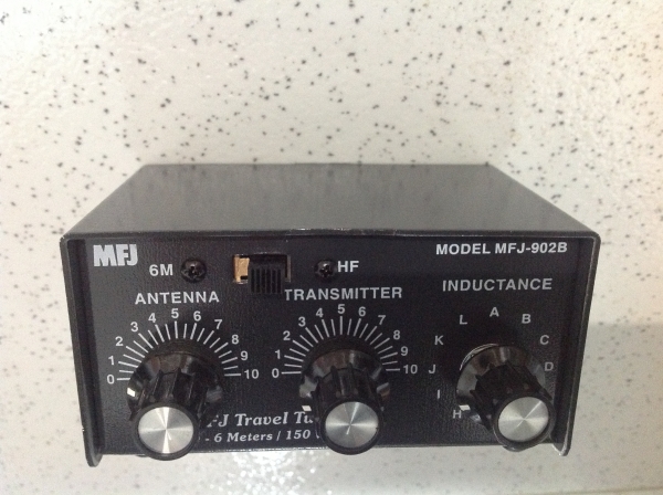 MFJ-902B Acoplador de Antenas Compacto - 80 a 10M - MFJ