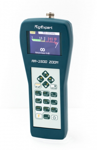 AA-1500 ZOOM Analisador de Antena UHF